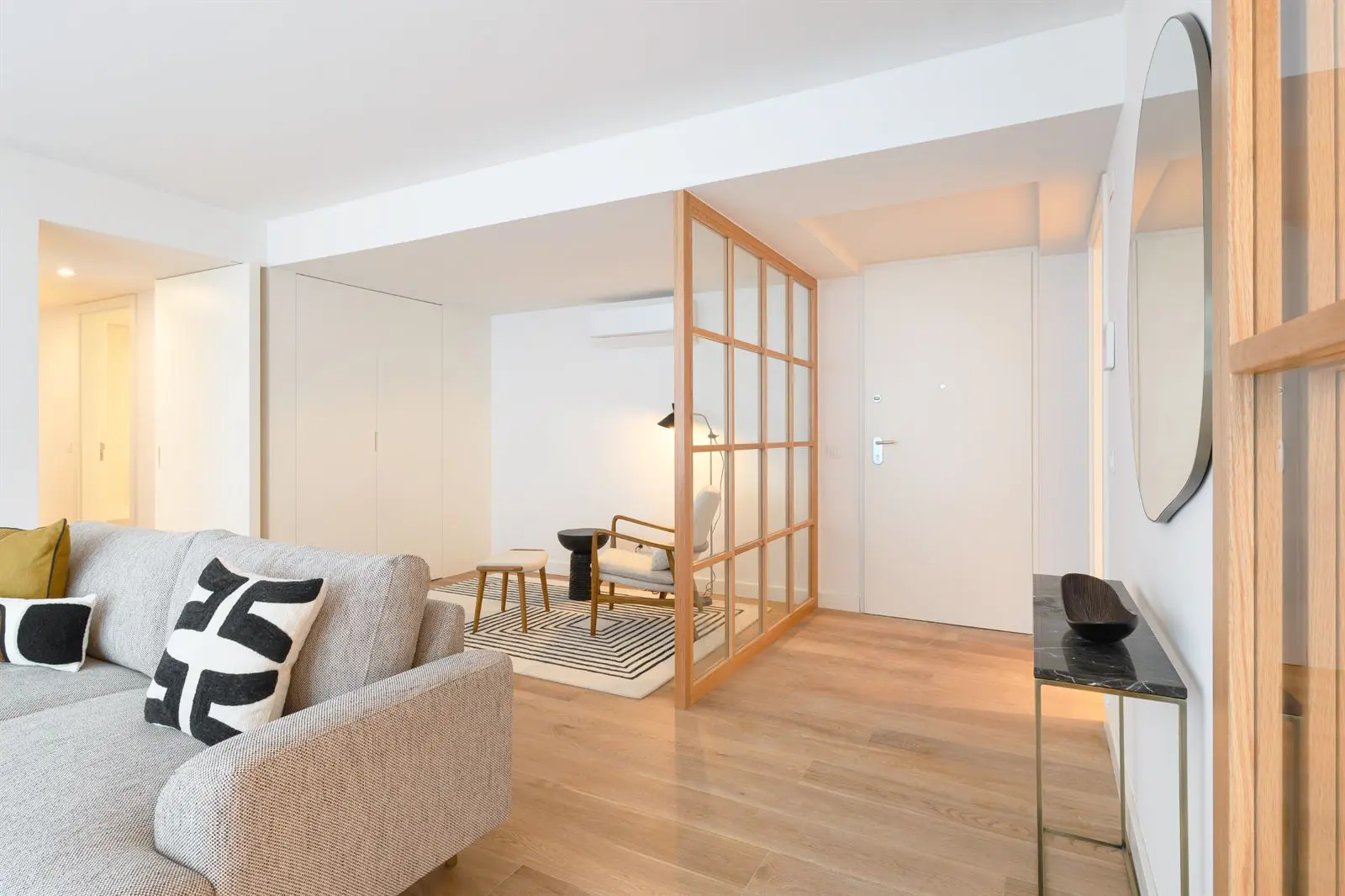 3 Bedroom Apartment In Lisbon Parque das Nações With Balcony Suite And Double Garage