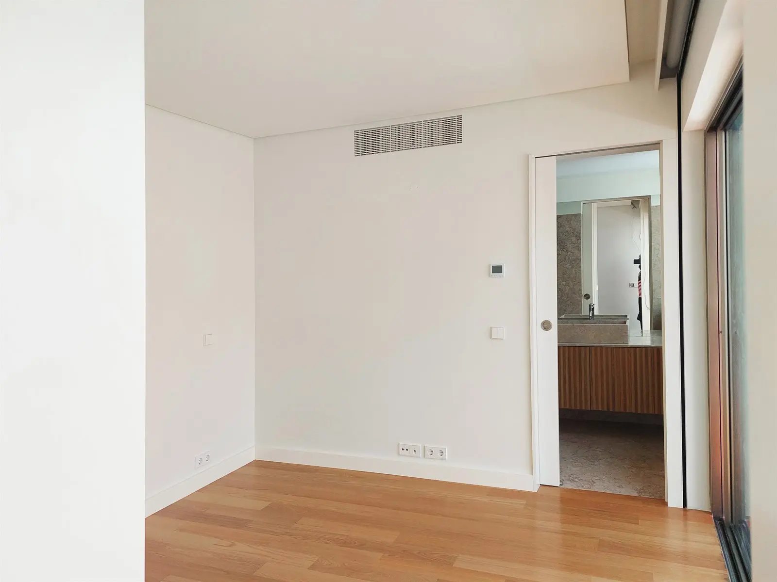 5 Bedroom Vila Lisbon River View Bed Room