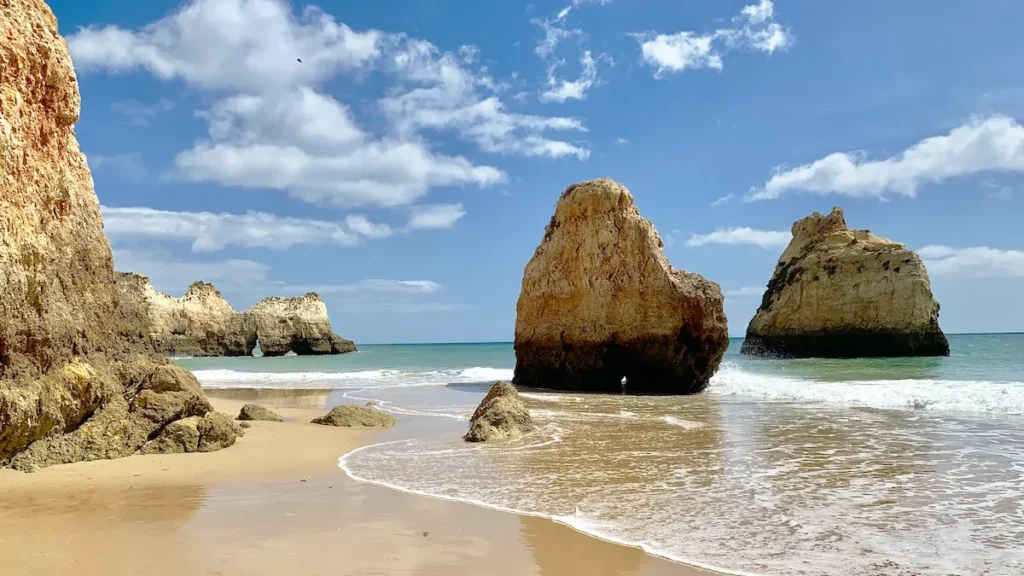 High Net Worth Expats Flock To Algarve 2025